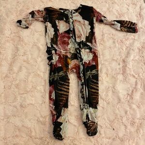 Posh Peanut footie 9-12 months